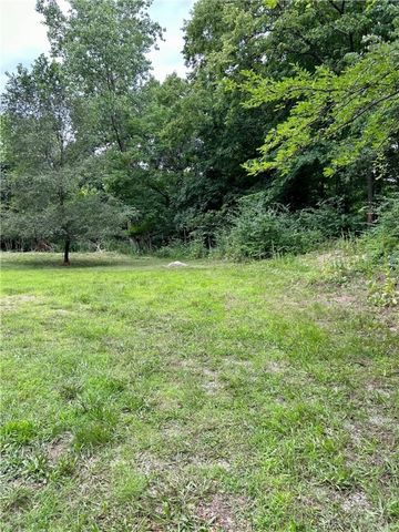 1905 Tait Circle Road, Dayton, OH 45429