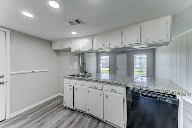 12415 Foxburo Drive, Houston, TX 77065