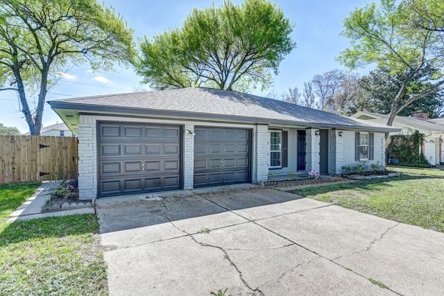 12415 Foxburo Drive, Houston, TX 77065