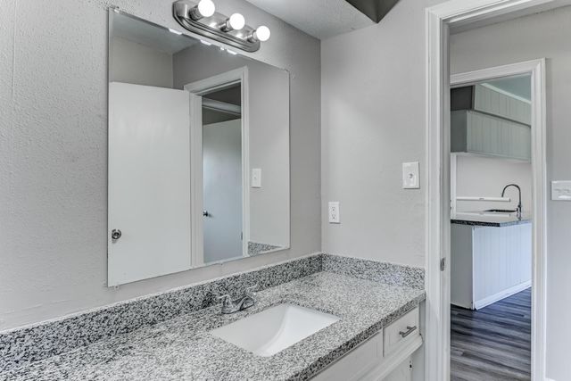 12415 Foxburo Drive, Houston, TX 77065