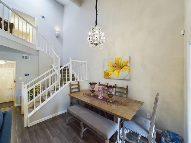 9400 Doliver Drive 35, Houston, TX 77063