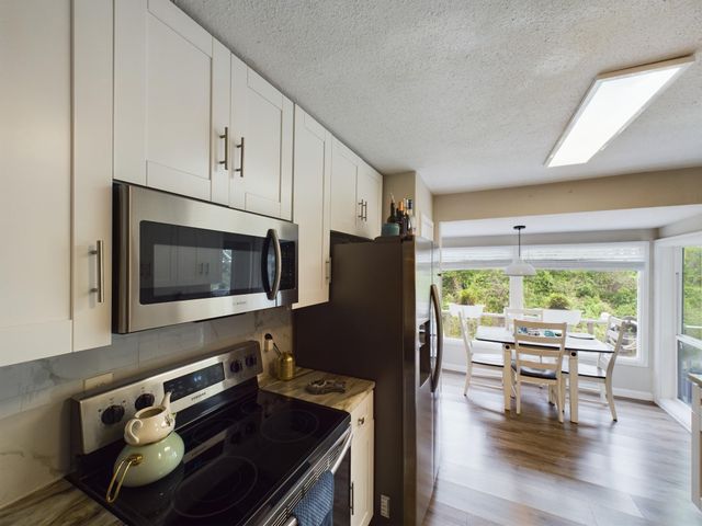 9400 Doliver Drive 35, Houston, TX 77063