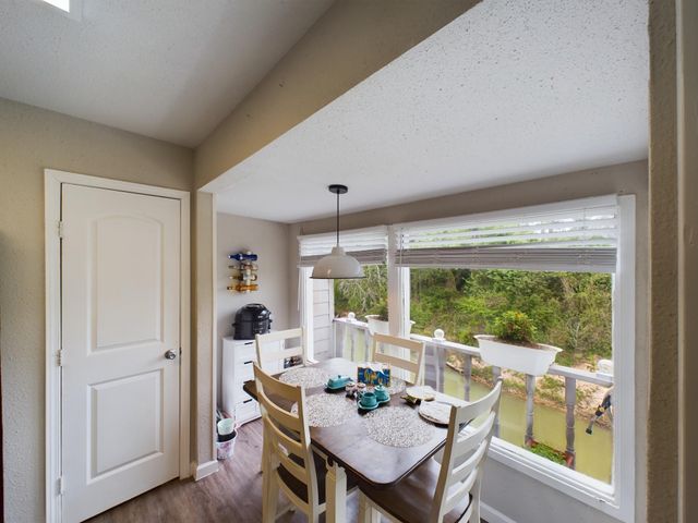 9400 Doliver Drive 35, Houston, TX 77063