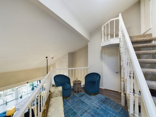 9400 Doliver Drive 35, Houston, TX 77063