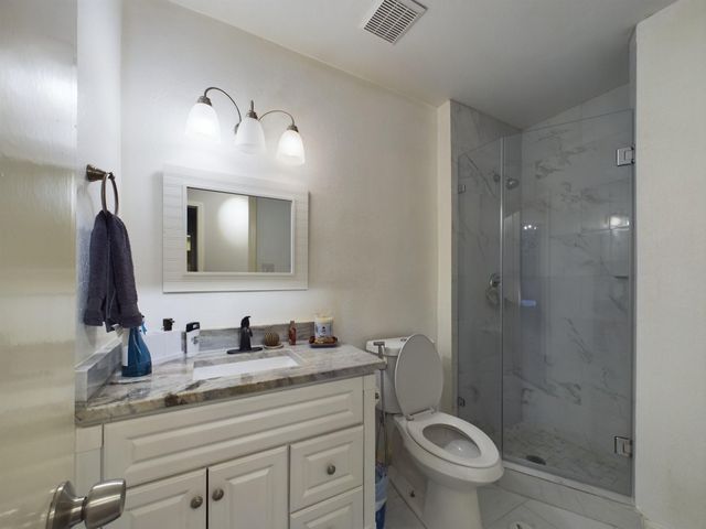 9400 Doliver Drive 35, Houston, TX 77063