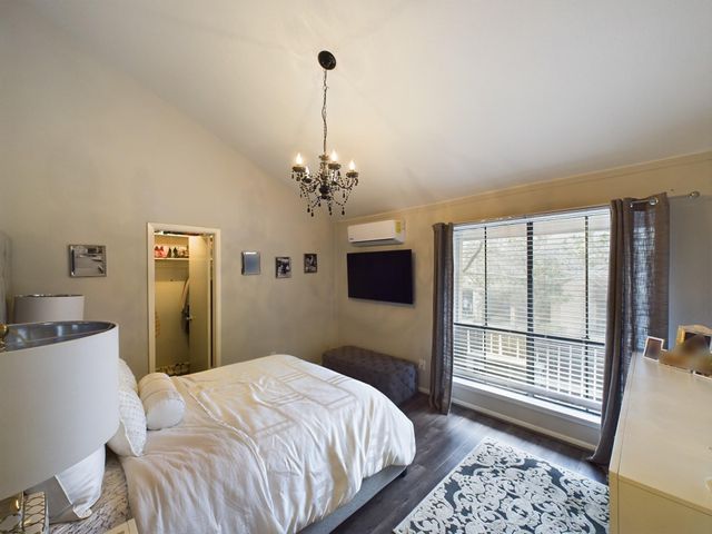 9400 Doliver Drive 35, Houston, TX 77063