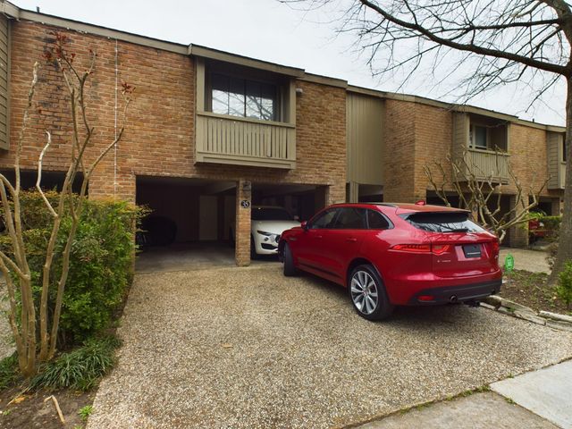 9400 Doliver Drive 35, Houston, TX 77063