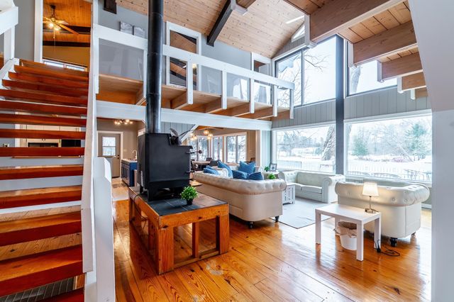 4685 W Nevada Mills Road, Angola, IN 46703