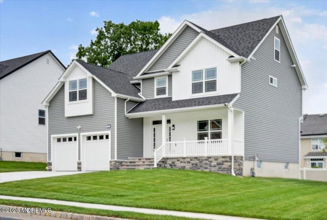 36 Watts Avenue, Barnegat, NJ 08005