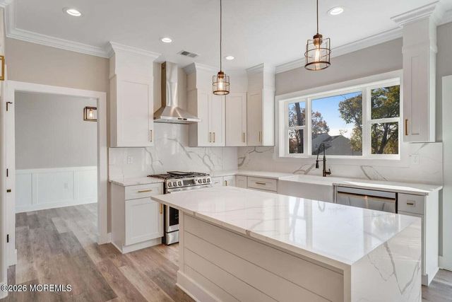 36 Watts Avenue, Barnegat, NJ 08005