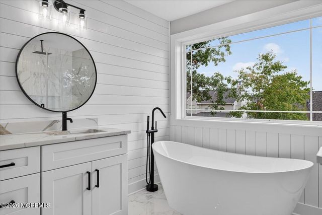 36 Watts Avenue, Barnegat, NJ 08005