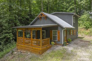 95 Robin Hood Lane, Maggie Valley, NC 28751