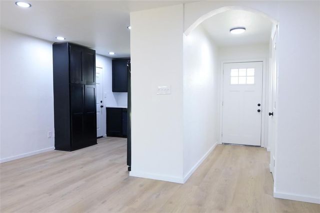 1406 Abbey Drive, Norman, OK 73071