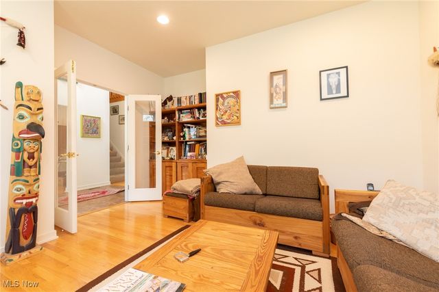 7071 Navajo Trail, Solon, OH 44139