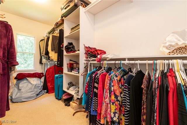 7071 Navajo Trail, Solon, OH 44139