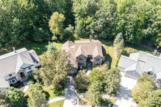 7071 Navajo Trail, Solon, OH 44139