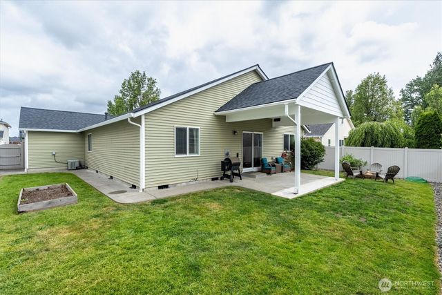 2407 NW 15th Avenue, Battle Ground, WA 98604