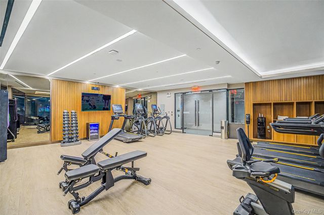 35-32 Leavitt Street 10A, Flushing, NY 11354