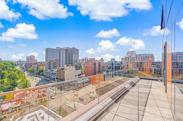 35-32 Leavitt Street 10A, Flushing, NY 11354