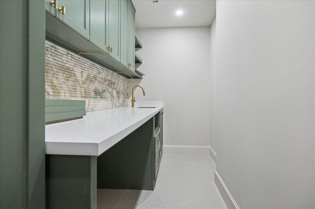 2320 North Boulevard, Houston, TX 77098