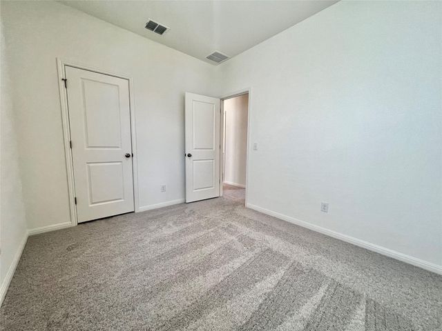 410 Plateau ST, Maxwell, TX 78656