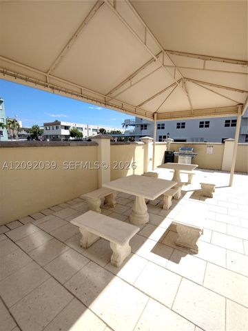 1501 S Ocean Dr 605, Hollywood, FL 33019