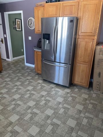 19 Annies Way, Springfield, MA 01119