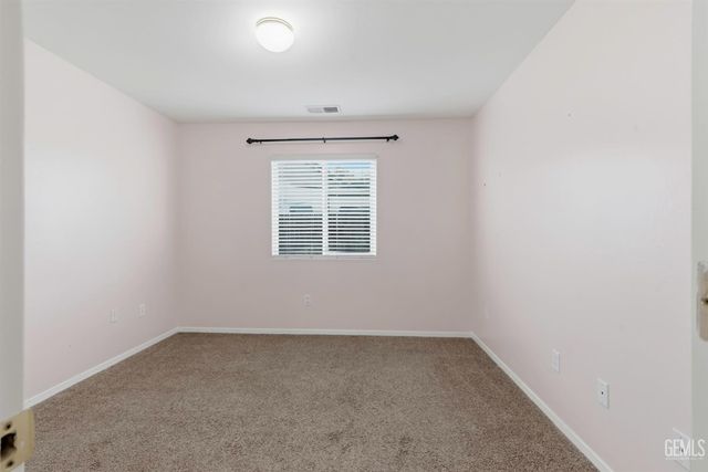 6308 Lost Peak Court, Bakersfield, CA 93311