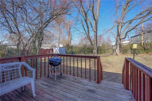 6104 E 136th Street, Grandview, MO 64030