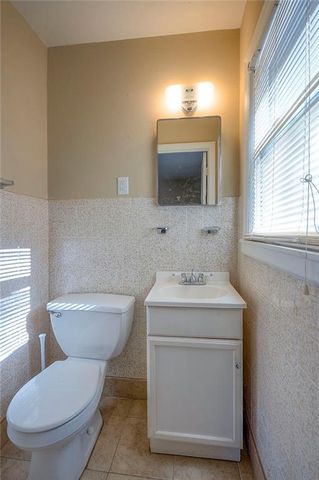 6104 E 136th Street, Grandview, MO 64030