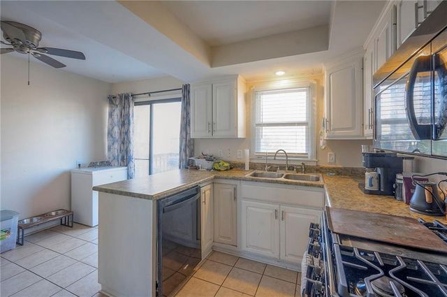 6104 E 136th Street, Grandview, MO 64030