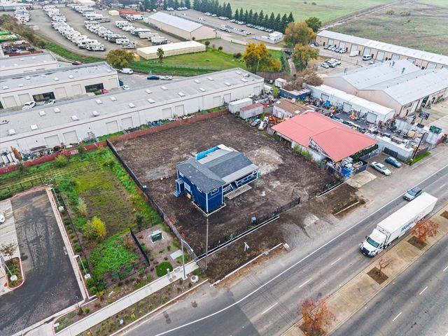 3130 Elkhorn Blvd, North Highlands, CA 95660