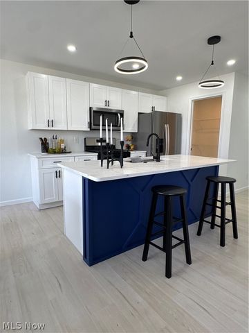 5197 milo, Maple Heights, OH 44137