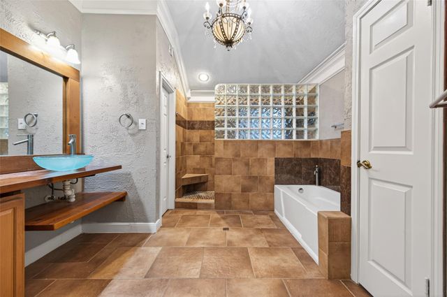 7814 Millbrook Drive, Houston, TX 77095