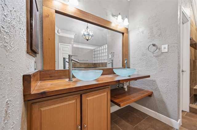 7814 Millbrook Drive, Houston, TX 77095