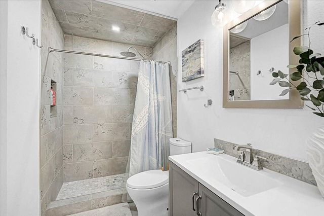 7623 4TH AVENUE W 7623, Bradenton, FL 34209