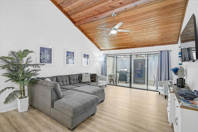 7623 4TH AVENUE W 7623, Bradenton, FL 34209