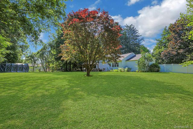 2798 Holly Drive, Yorktown Heights, NY 10598