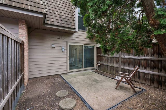 6427 Barrie Road, Edina, MN 55435