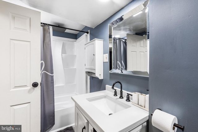 134 N CHURCH, Clifton Heights, PA 19018