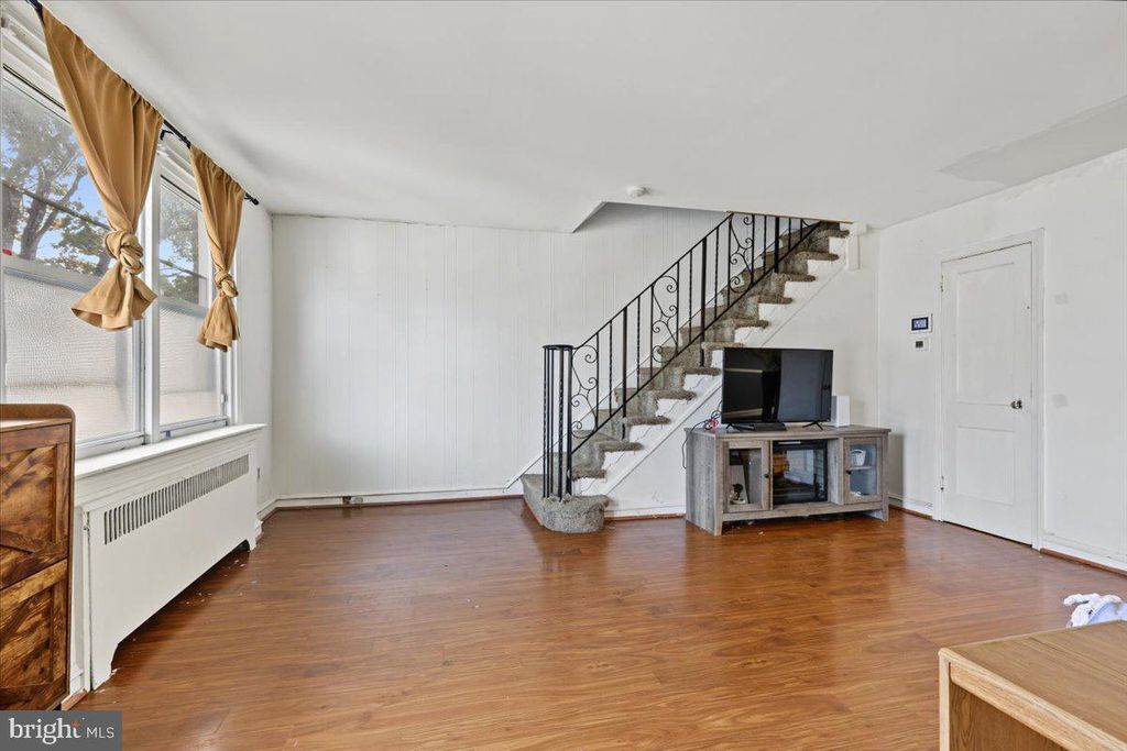 7918 CEDARBROOK AVE, PHILADELPHIA, PA 19150 — photo 3