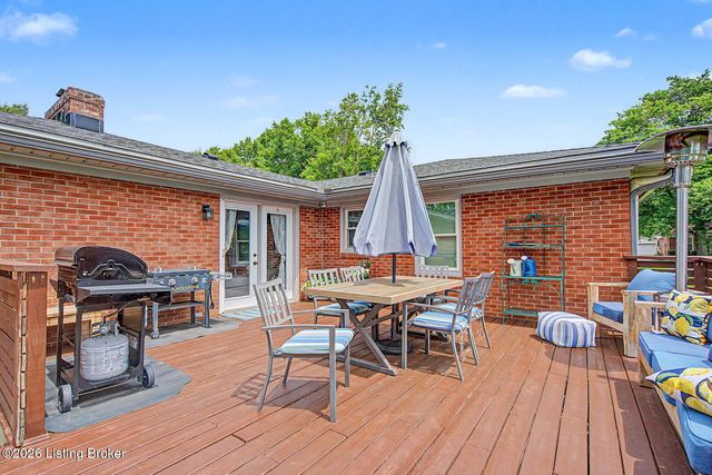 7319 Nottoway Cir, Louisville, KY 40214