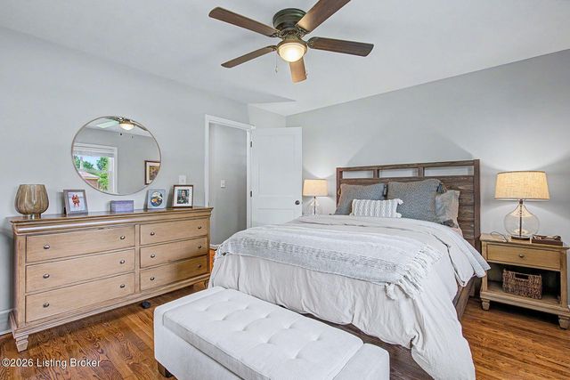 7319 Nottoway Cir, Louisville, KY 40214