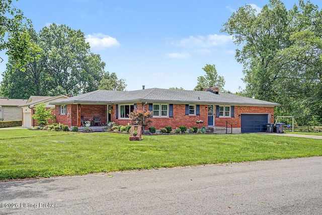 7319 Nottoway Cir, Louisville, KY 40214