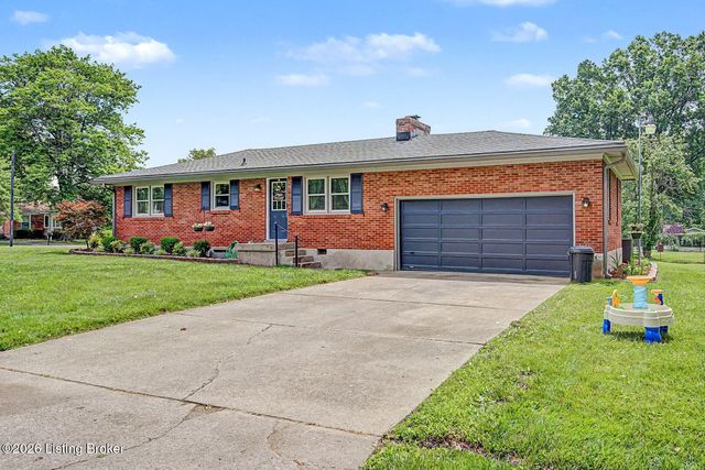 7319 Nottoway Cir, Louisville, KY 40214