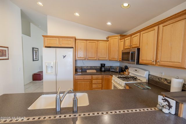 5357 W Eagle Claws Court, Marana, AZ 85658