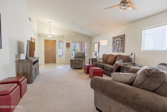 5357 W Eagle Claws Court, Marana, AZ 85658