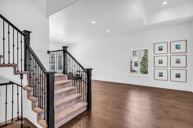 12517 N Minots Ledge Dr, Highland, UT 84003