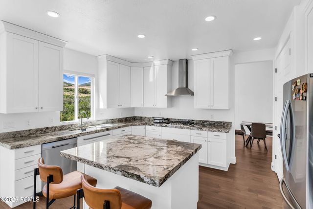 12517 N Minots Ledge Dr, Highland, UT 84003