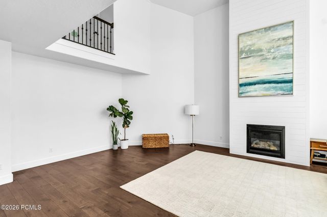 12517 N Minots Ledge Dr, Highland, UT 84003